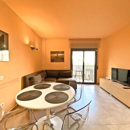Urban Manresa-City Center Apartment With Balcony Esterno foto