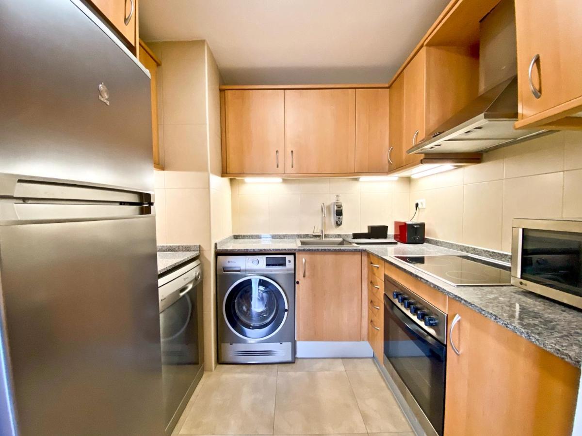 Urban Manresa-City Center Apartment With Balcony Esterno foto