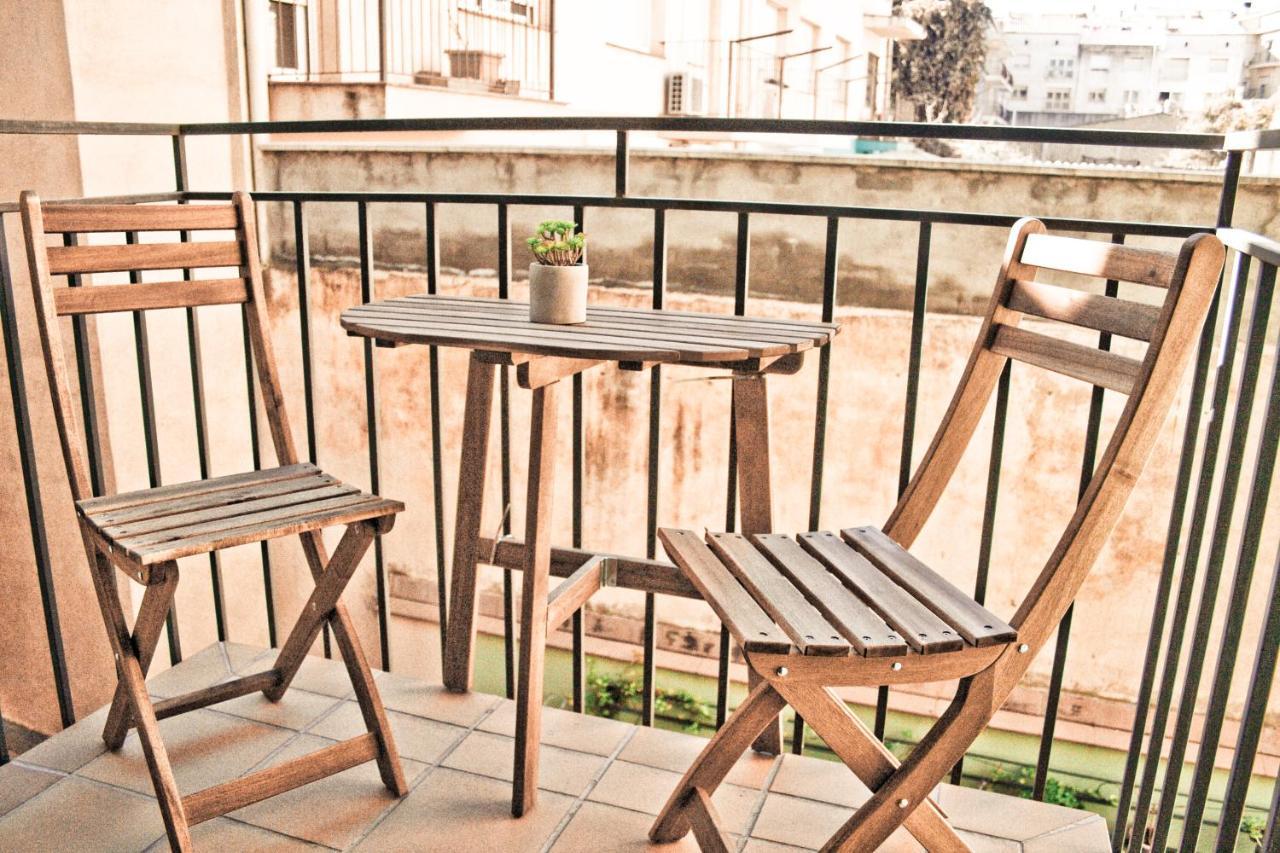 Urban Manresa-City Center Apartment With Balcony Esterno foto