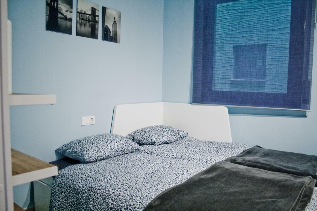 Urban Manresa-City Center Apartment With Balcony Esterno foto